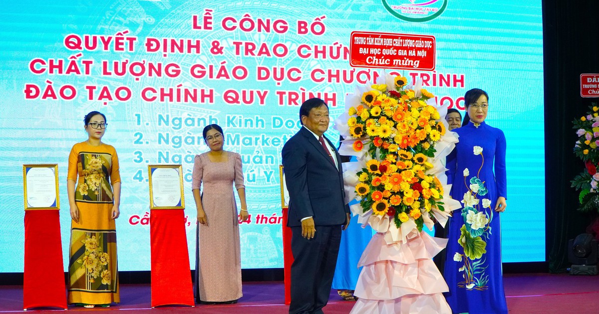 Trường ĐH Tây Đô đạt chuẩn kiểm định 4 chương trình đào tạo đại học