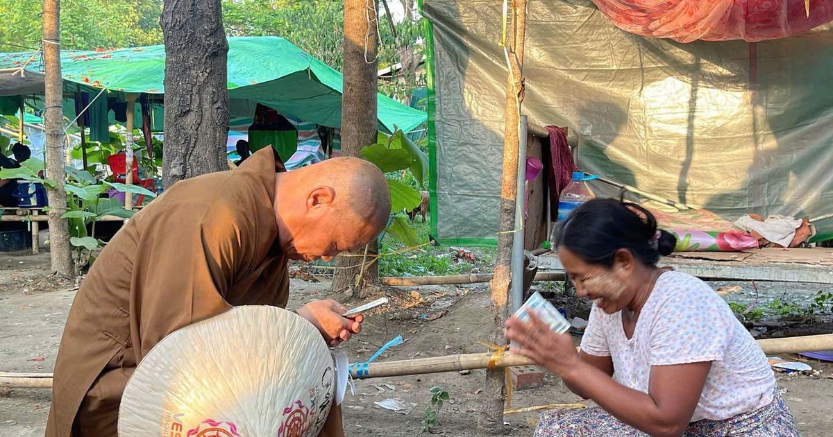 Đoàn Phật giáo, phật tử TP.HCM cứu trợ gần 8,6 tỉ đồng giúp người dân Myanmar