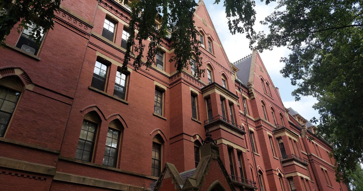 Mỹ cấm Harvard tuyển du học sinh: Trường ĐH ở Hồng Kông rộng cửa chào đón