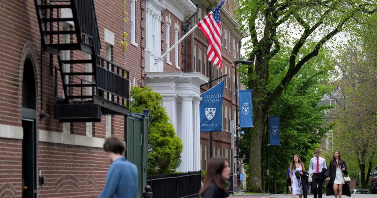 Tổng thống Trump tiết lộ lý do ngừng tuyển sinh viên quốc tế ở Đại học Harvard