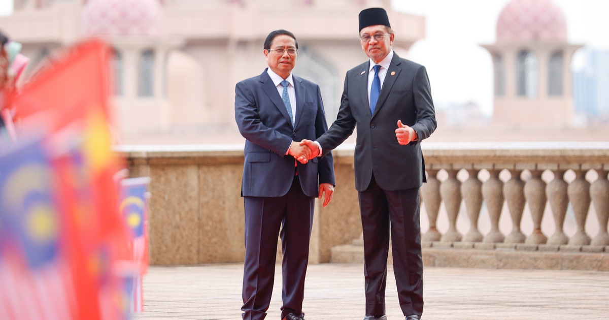 Thủ tướng mời Malaysia cử đoàn cấp cao dự Lễ kỷ niệm 80 năm Quốc khánh