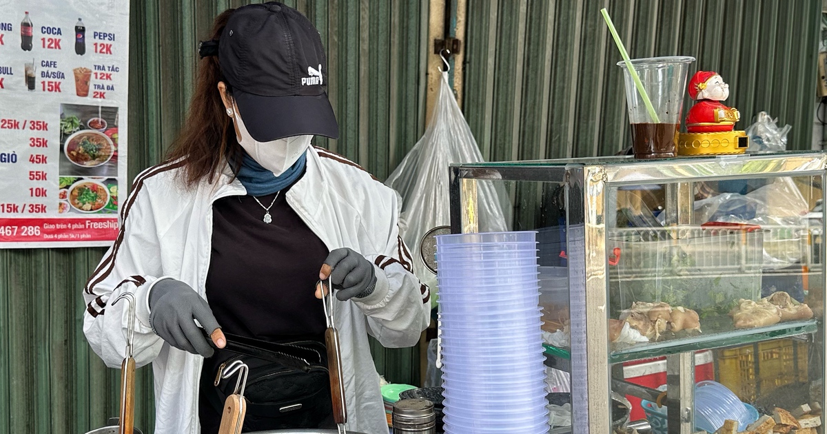 Đề xuất phạt tới 7 triệu vì móng tay, trang sức: Chủ quán ở TP.HCM cẩn trọng hơn
