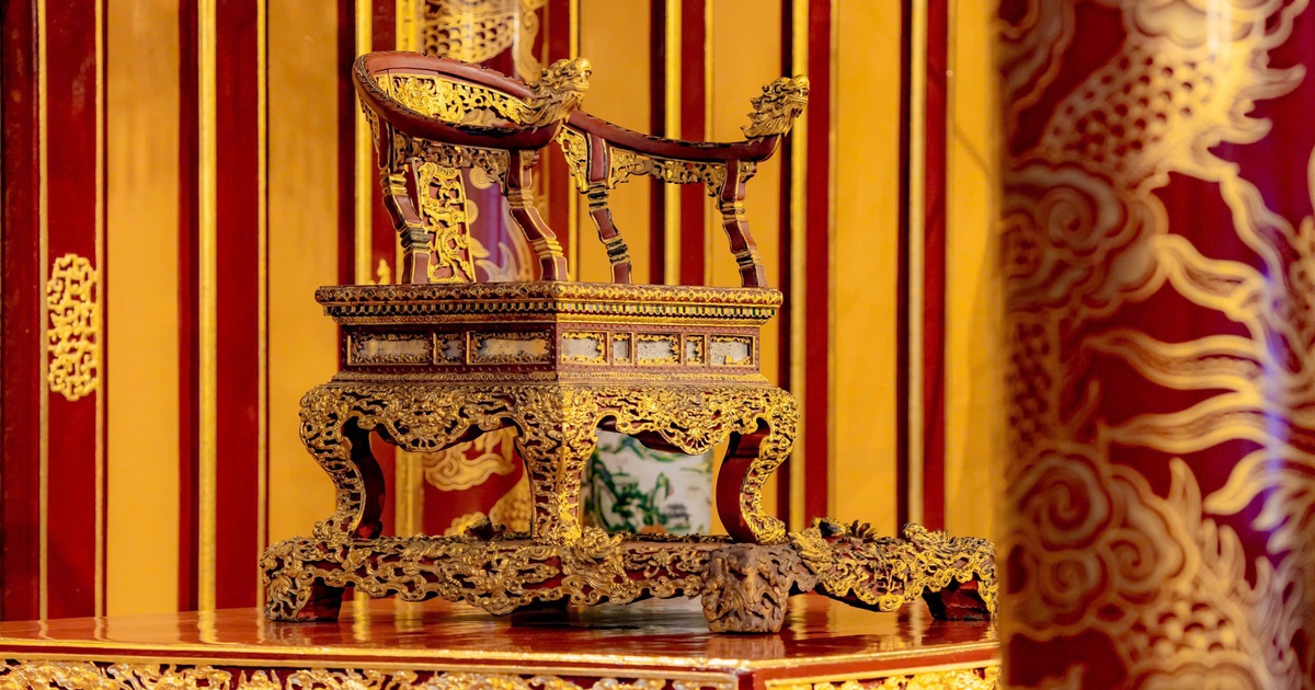 Ngai vàng triều Nguyễn bị phá là nguyên bản từ thời Gia Long