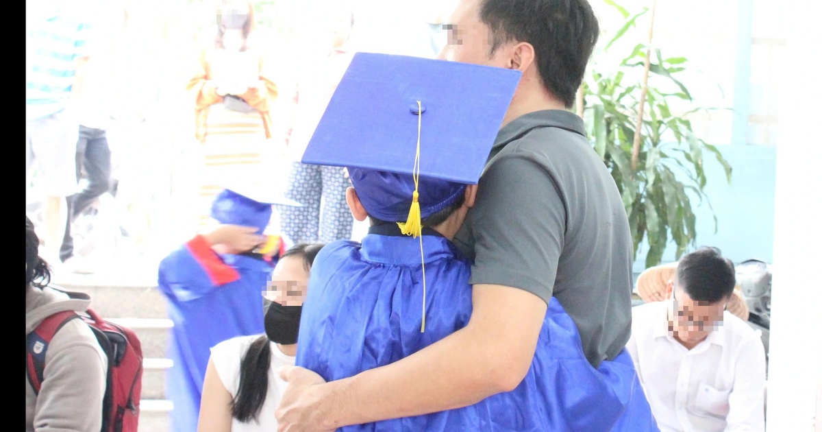Lễ tri ân và trưởng thành cho ai?