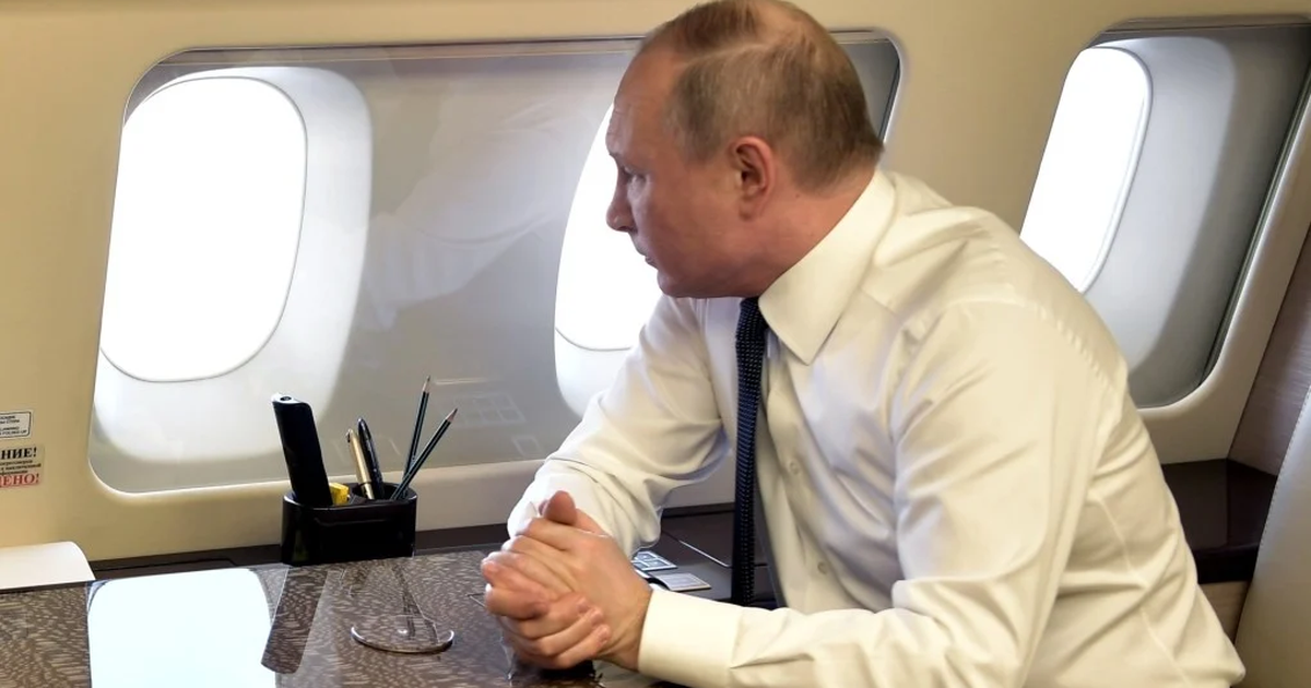 Trực thăng chở ông Putin 'trong tâm chấn' khi đàn UAV Ukraine tấn công Kursk