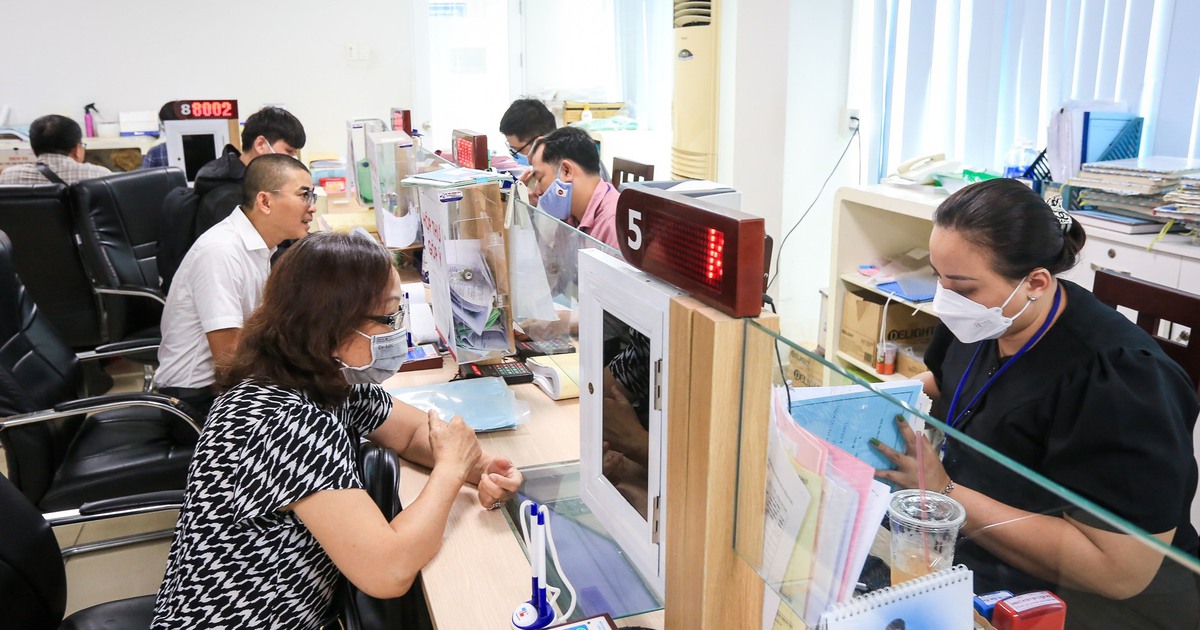 Cập nhật hàng tuần số lượng cán bộ nghỉ việc để kịp chi trả chế độ