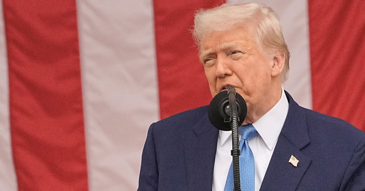 Ông Trump chỉ trích ông Putin, Điện Kremlin nói 'quá tải cảm xúc'