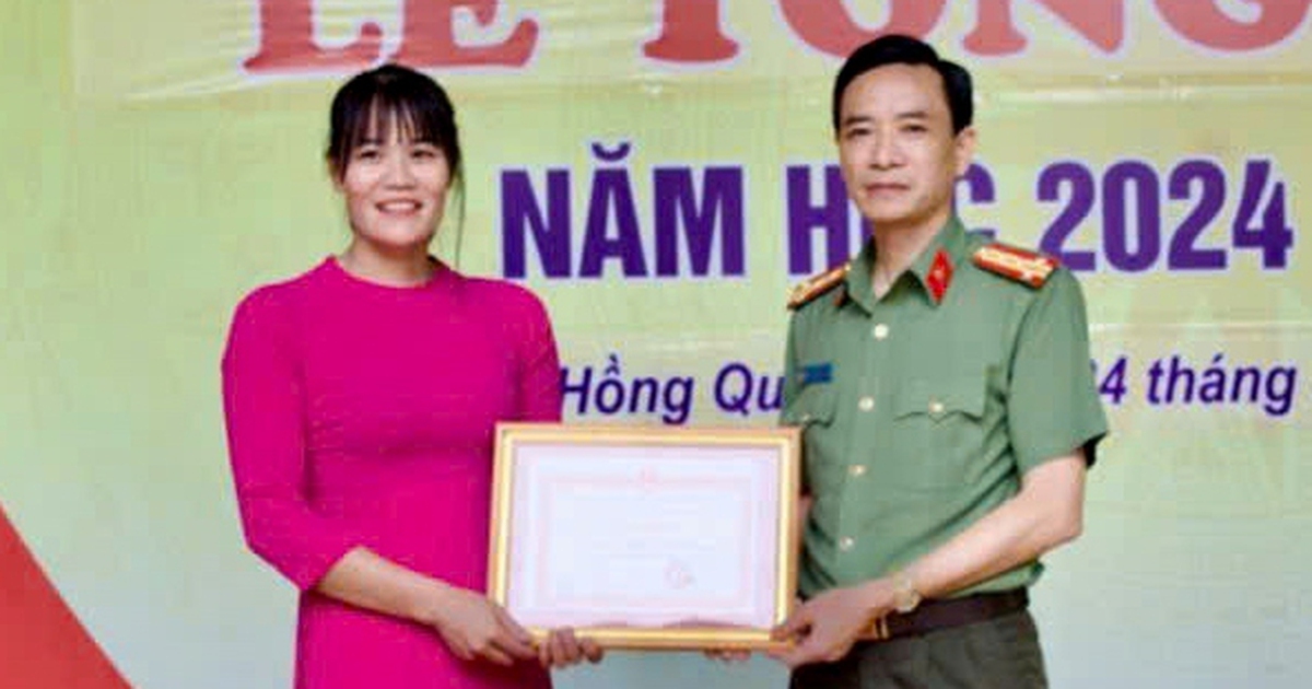 Cô giáo Nam Định lao xuống sông cứu nữ sinh đuối nước nhận 'mưa' giấy khen