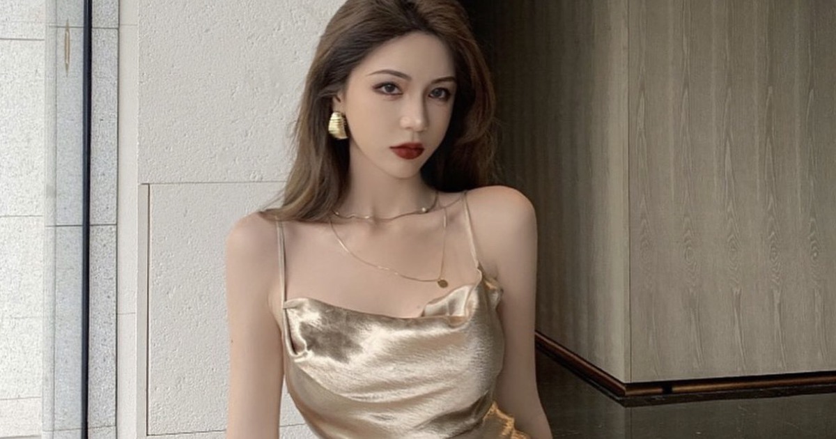 Cảm nhận sự thanh thoát như nàng thơ từ những chiếc đầm lụa