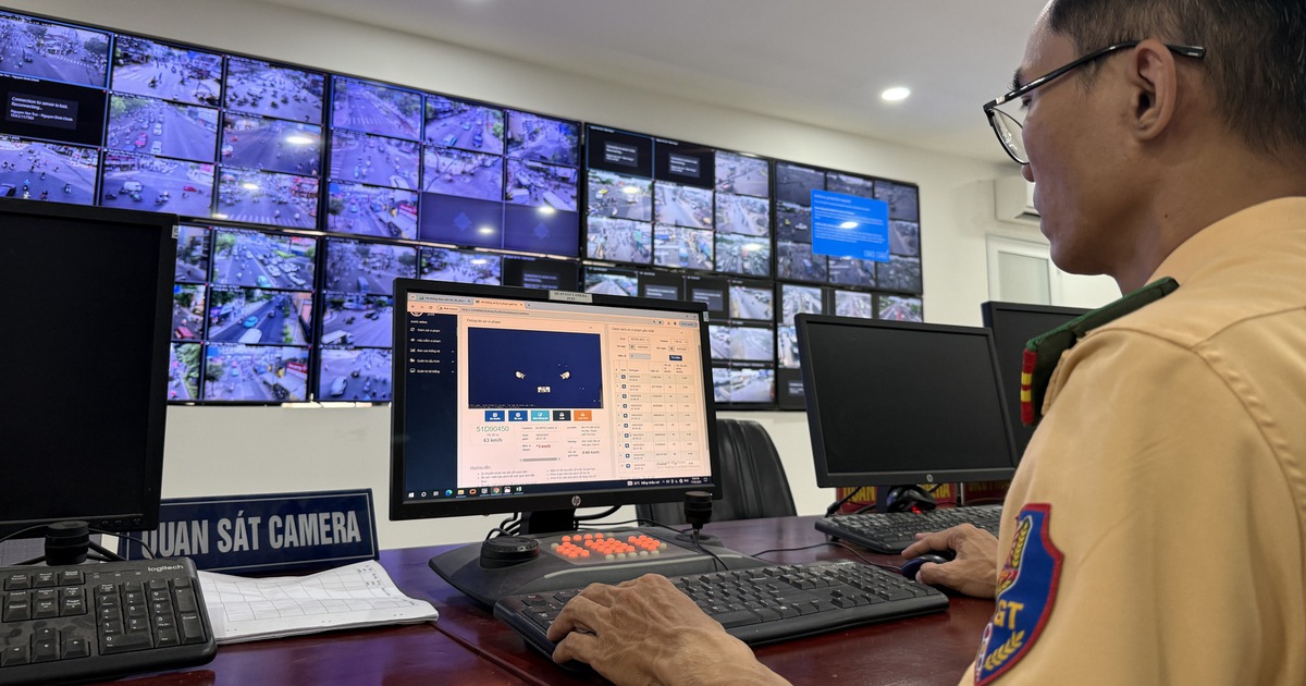 Nộp phạt nguội sao phải 'bưng cả người' qua trụ sở CSGT làm thủ tục?