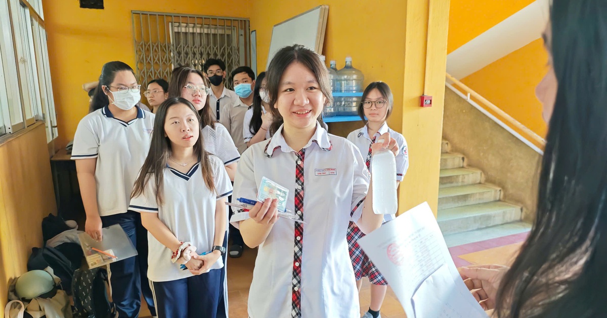 Thi thử thế nào để đánh giá đúng chất lượng học sinh?