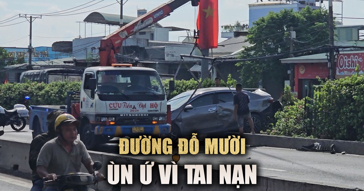 Đường Đỗ Mười ùn ứ nghiêm trọng vì tai nạn ngày cuối tuần