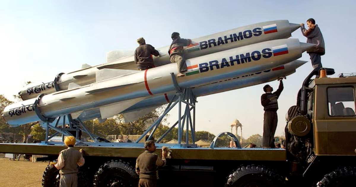 Pakistan thừa nhận bị tên lửa BrahMos Ấn Độ phủ đầu khi sắp phản công