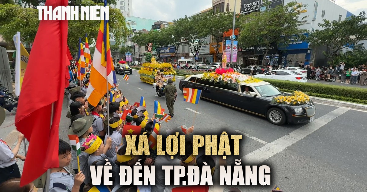 Phật tử Đà Nẵng cung đón xá lợi Phật Thích Ca Mâu Ni