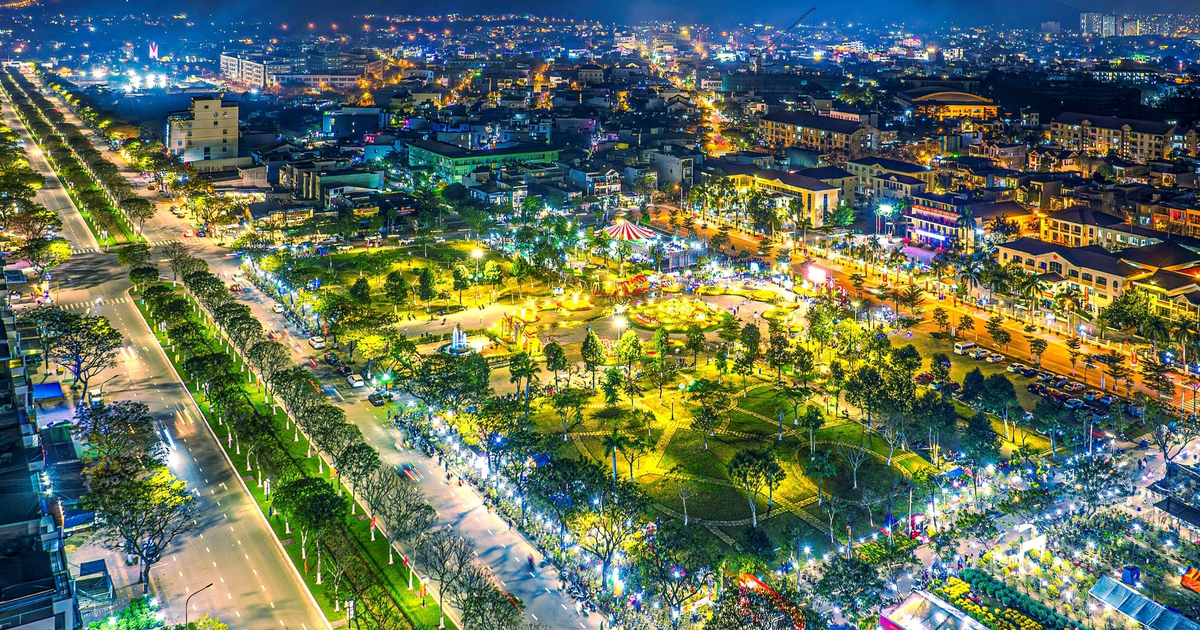 Đầu tư hàng trăm tỉ đồng cho quảng trường, phố đi bộ khu vực biển Đà Nẵng