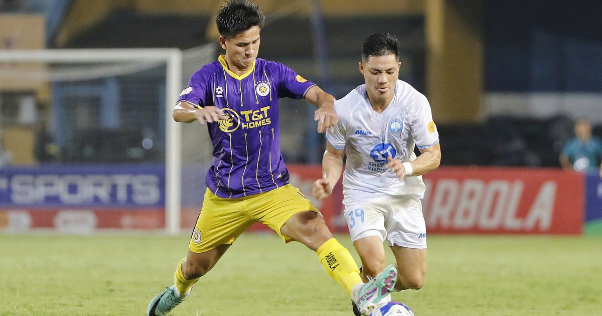 Bảng xếp hạng V-League: Nam Định kiêu hãnh ngôi đầu, HAGL lại lo rớt hạng vì tụt bậc