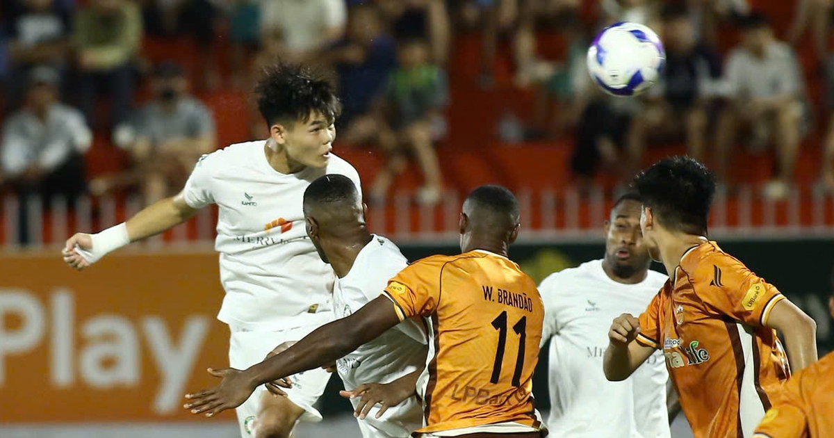 CLB Bình Định bất ngờ thắng HAGL: Nửa số đội V-League 'mất ăn mất ngủ' vì...