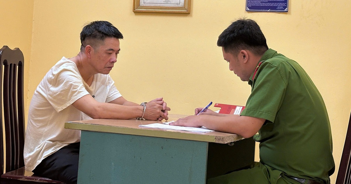 Hà Nội: Khởi tố chủ tịch và phó chủ tịch xã tội nhận hối lộ