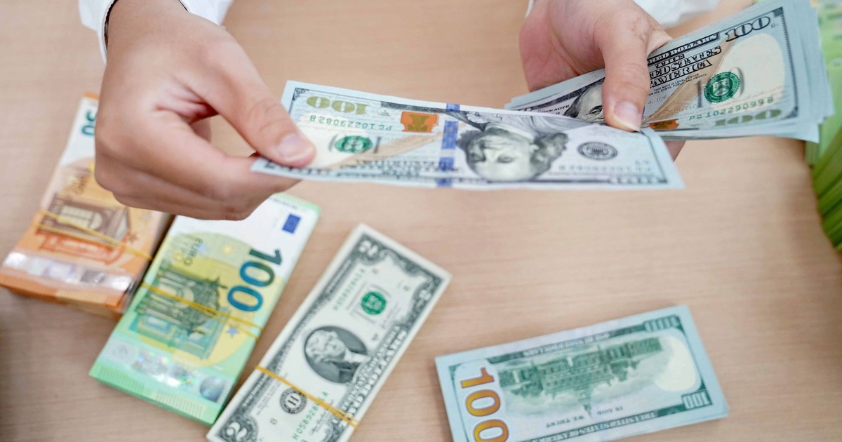 Giá USD hôm nay 5.5.2025: Đô tự do tiếp tục tăng