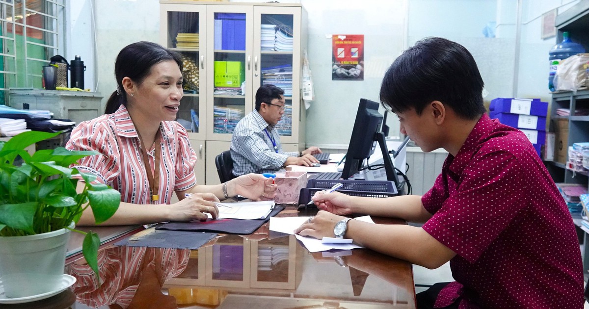 TP.HCM đề xuất hỗ trợ cán bộ không chuyên trách xã, phường 60 tháng phụ cấp