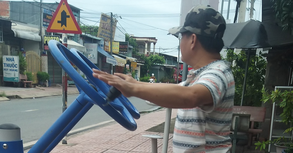Chăm sóc sức khỏe và môi trường sống cho bà con