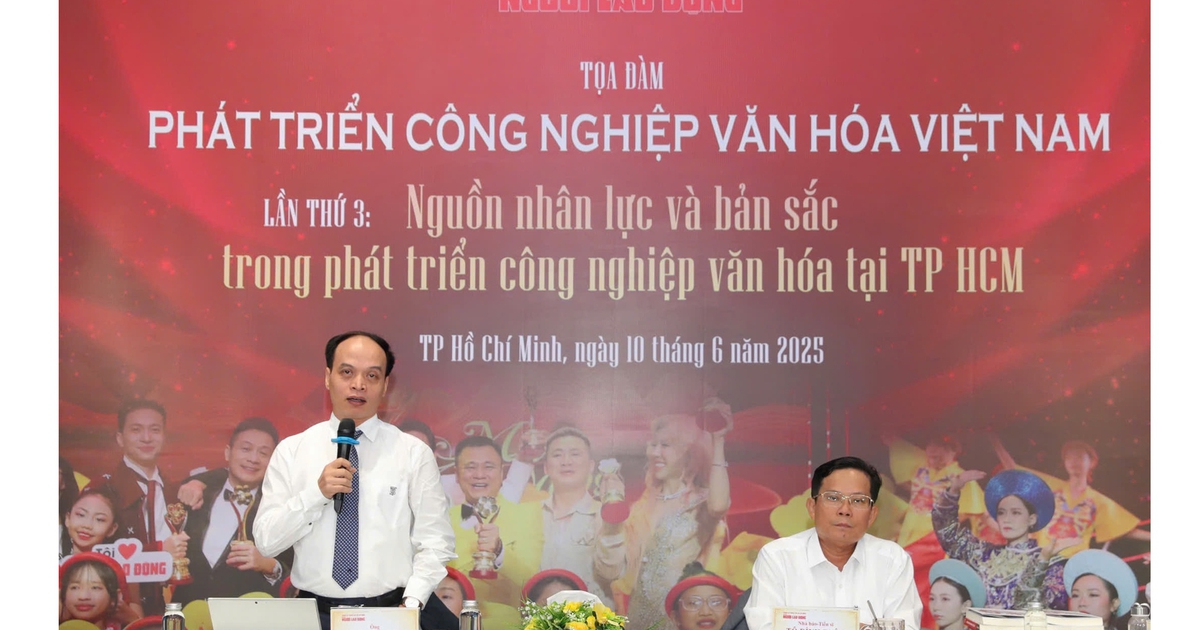 Phát triển công nghiệp văn hóa Việt Nam từ nguồn nhân lực và bản sắc