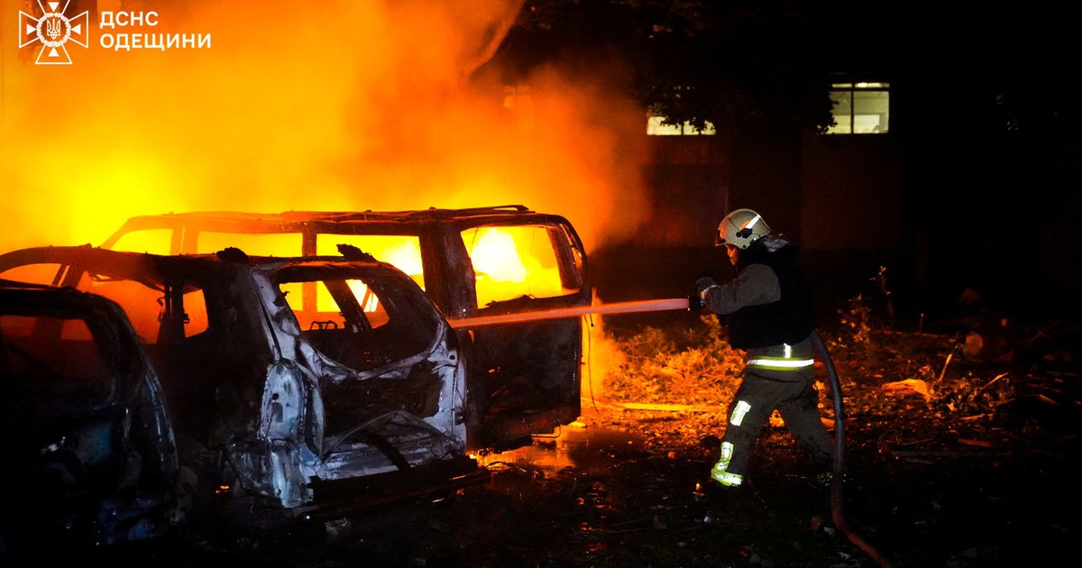 Nga ồ ạt kh&ocirc;ng k&iacute;ch Kyiv, Odessa