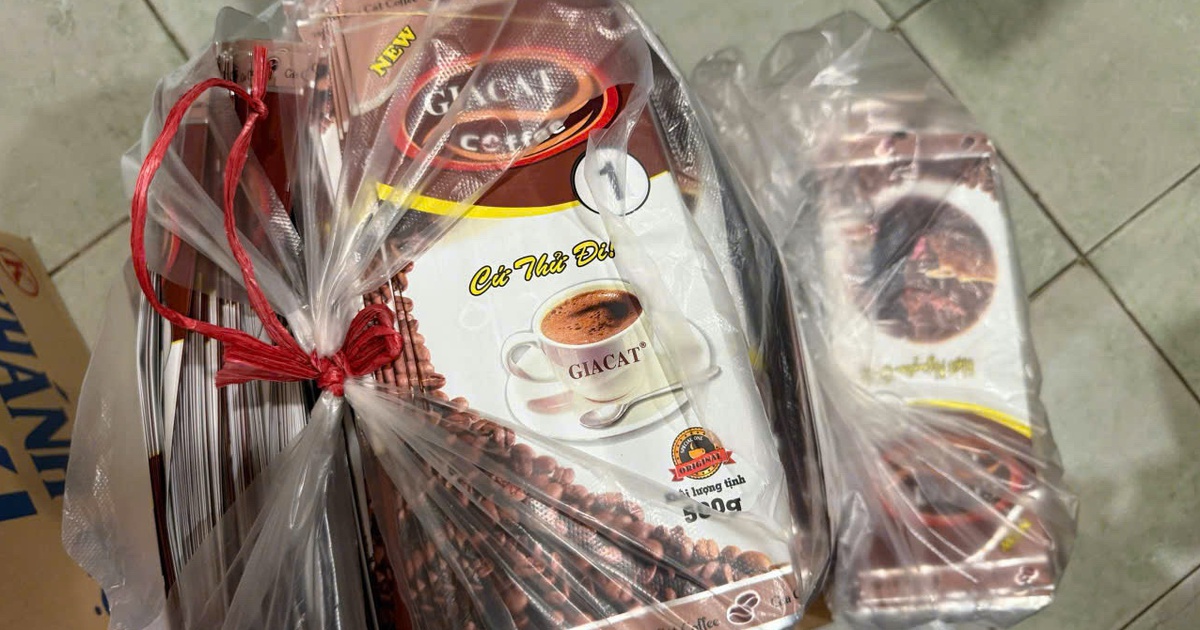 Khởi tố nữ bị can có xưởng sản xuất cà phê giả, mang thương hiệu Gia Cát