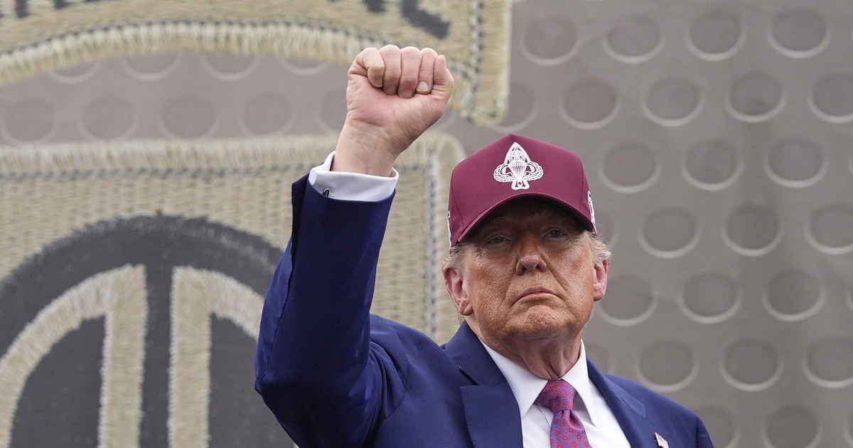 Tổng thống Trump nói thỏa thuận với Trung Quốc 'đã hoàn tất'