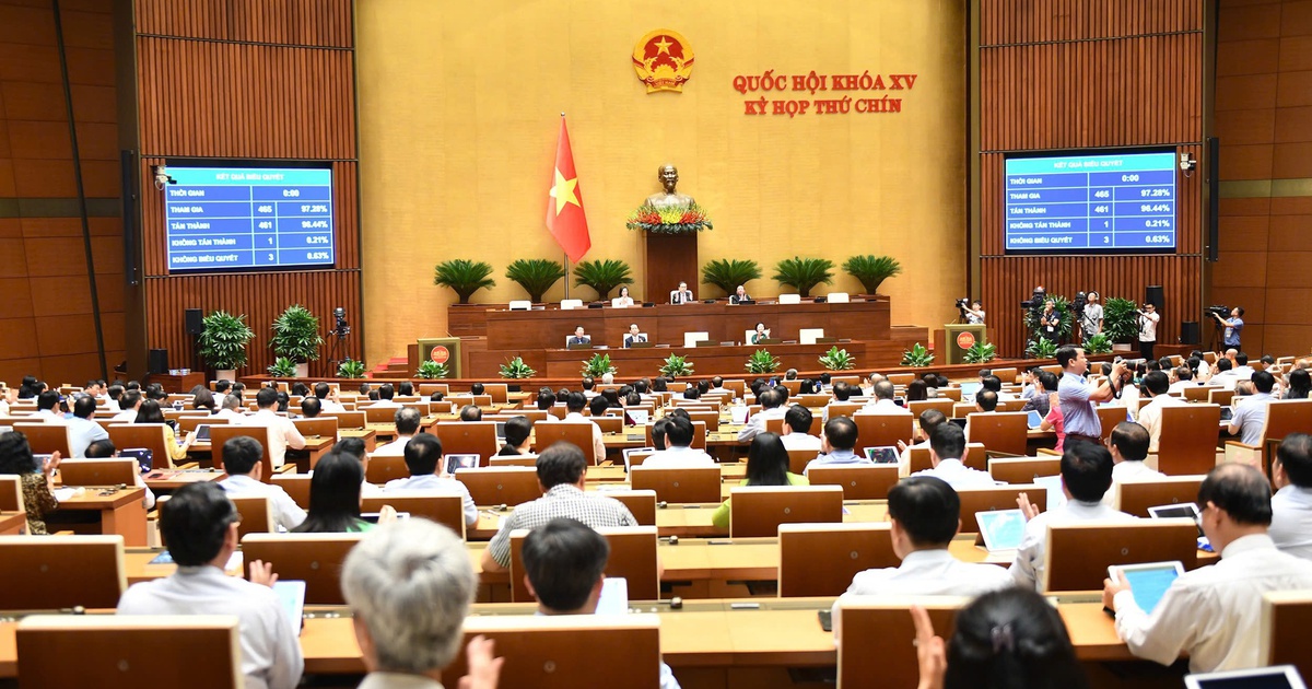 Báo Thanh Niên 13/6: Điểm Nhấn Quốc Gia, 'Tháo Gỡ' Vấn Đề Nhập Tịch cho Đội Tuyển VN & Diễn Biến Mới Về Thảm Kịch Máy Bay Ấn Độ