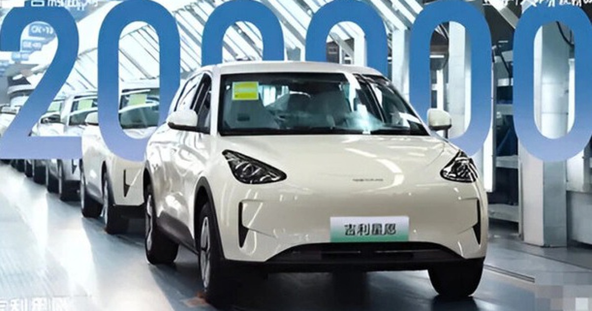Sếp lớn các hãng xe Trung Quốc 'đấu khẩu', rạn nứt từ khủng hoảng thừa?