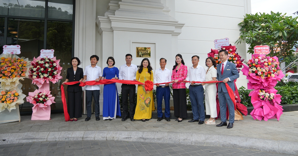Cực Bắc Tổ Quốc - Hà Giang có khách sạn 5 sao được trao chứng nhận