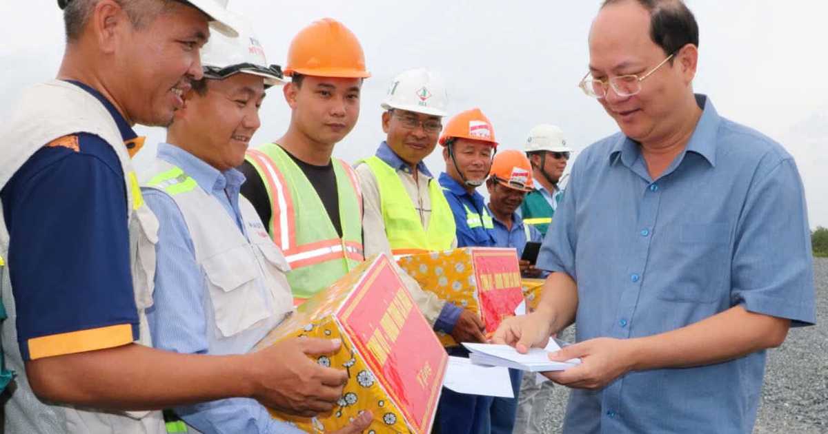 Bí thư Tỉnh ủy Cà Mau: Đoạn cao tốc qua Cà Mau phải về đích đúng hẹn