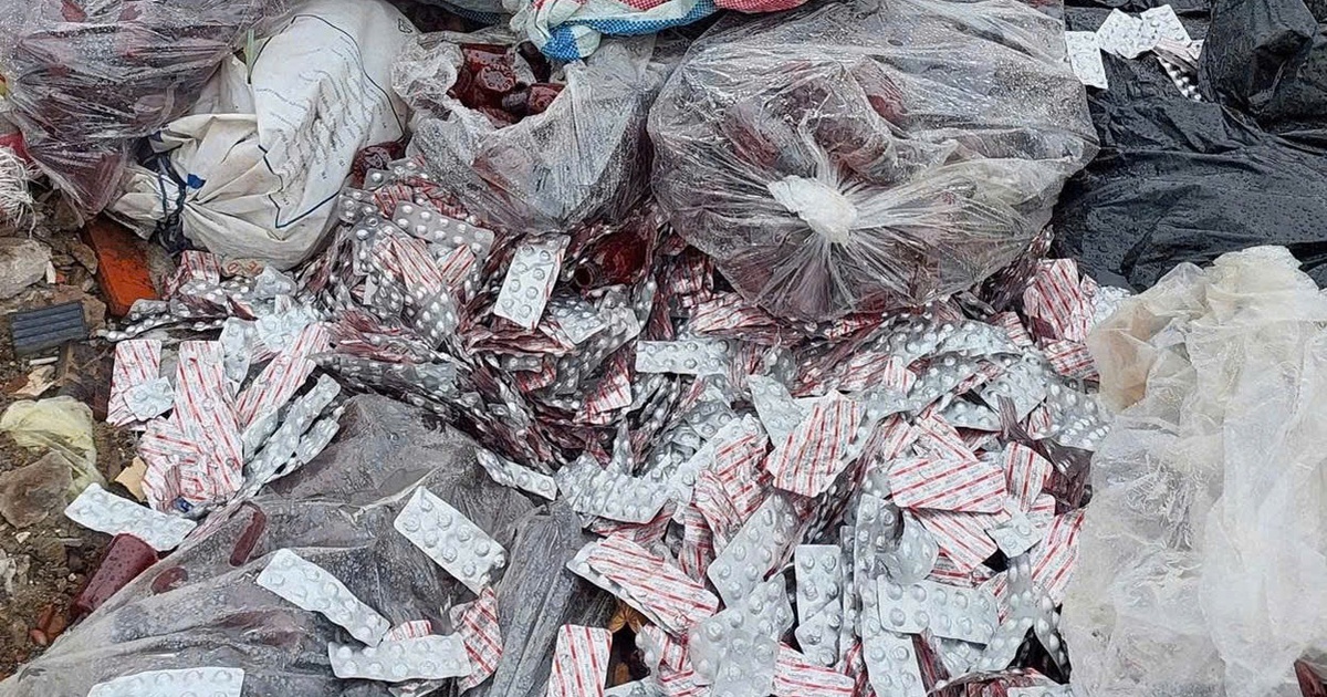 Bộ Y tế vào cuộc vụ thuốc bị đổ bỏ tại bãi xà bần
