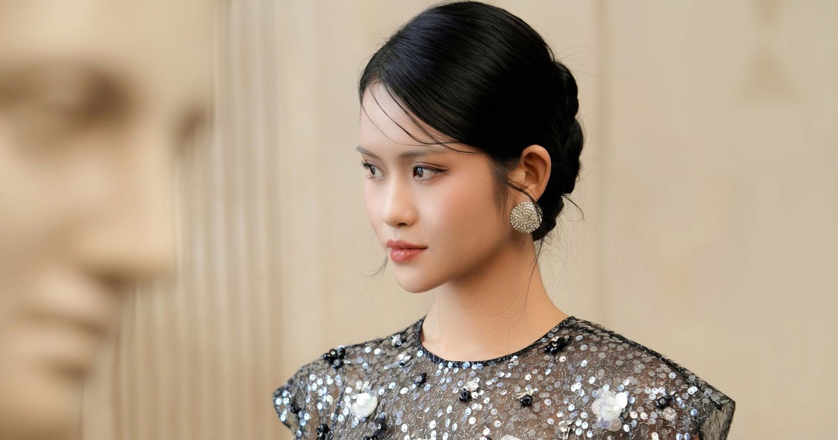 Đầm dự tiệc sang trọng và quý phái bậc nhất mùa hạ là đây