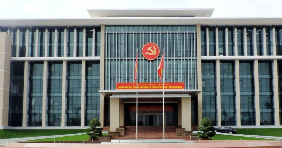 Quảng Bình: 20 cán bộ thuộc diện Thường vụ Tỉnh ủy quản lý xin nghỉ hưu sớm