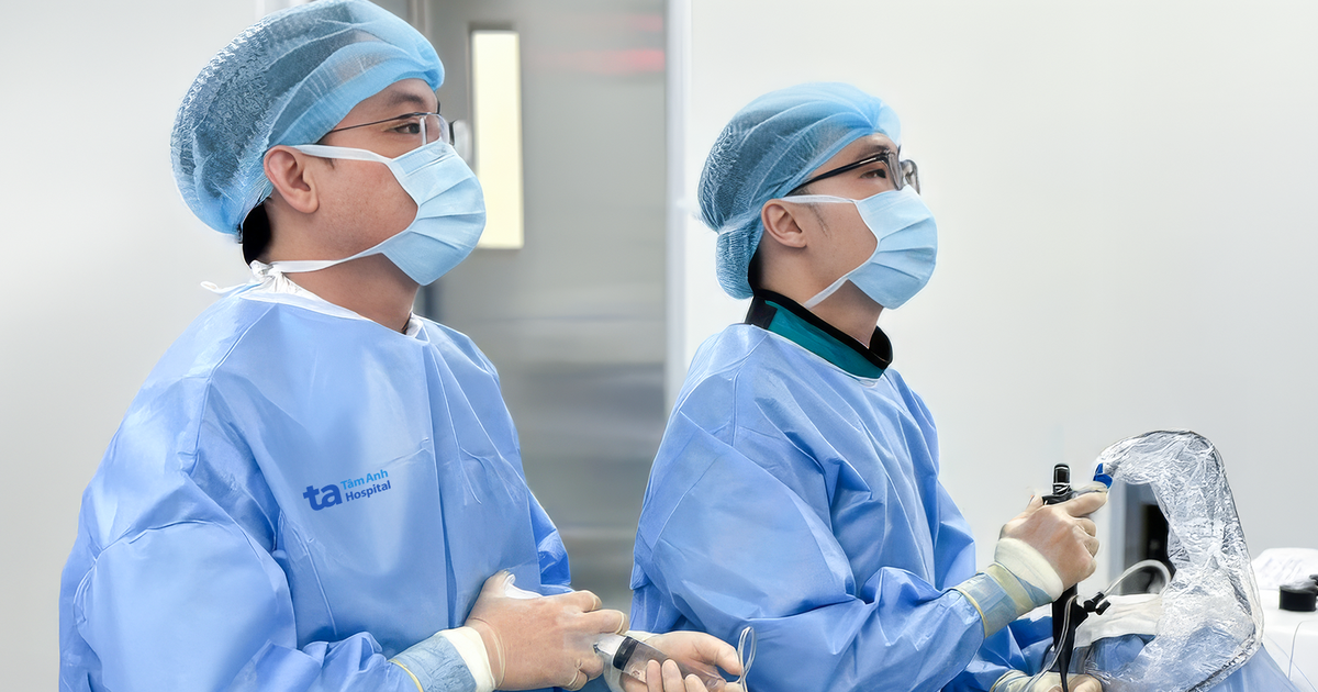 Y tế kỹ thuật cao và nhân văn