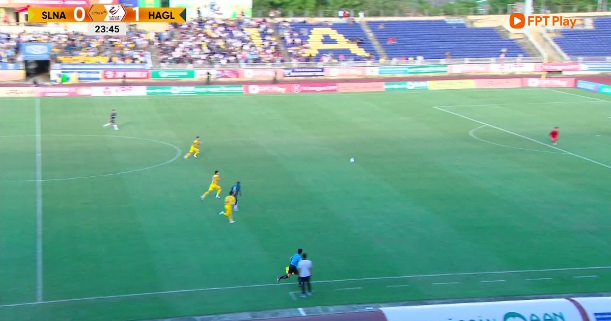 Highlight CLB SLNA 3-2 CLB HAGL: Chủ nhà trụ hạng thành công