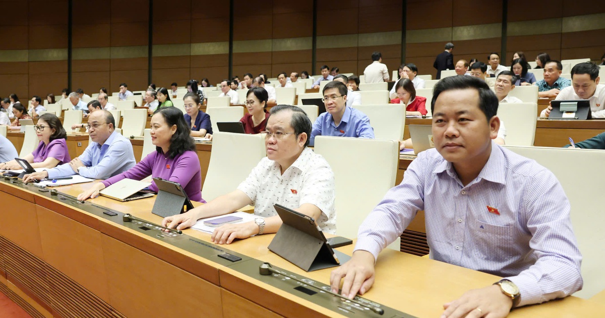 Bỏ cấp huyện từ 1.7, thủ tục h&agrave;nh ch&iacute;nh tồn đọng giải quyết thế n&agrave;o?