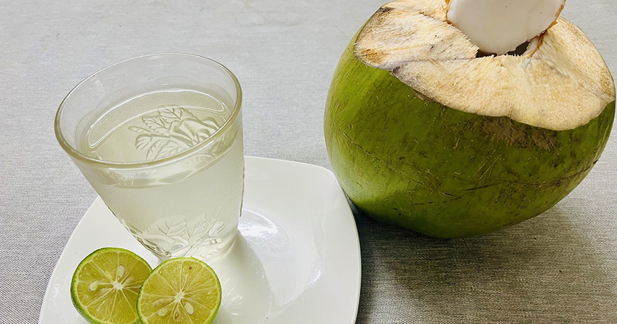 Tác hại khi uống nước chanh dừa thay thế bữa ăn