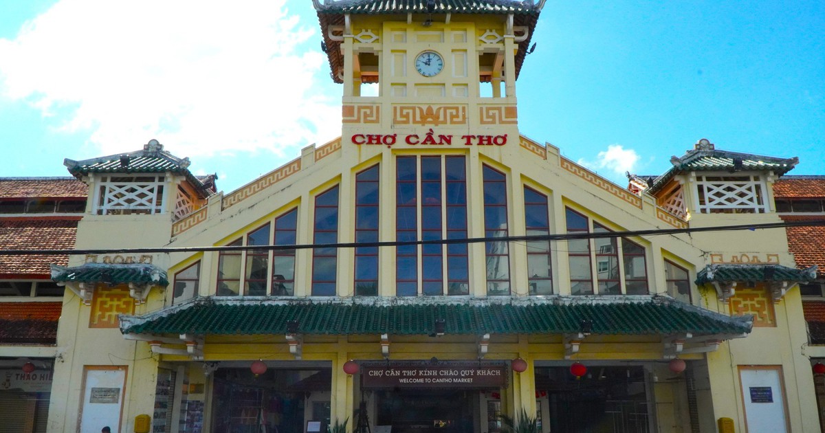 Cảnh buồn ở chợ cổ Cần Thơ
