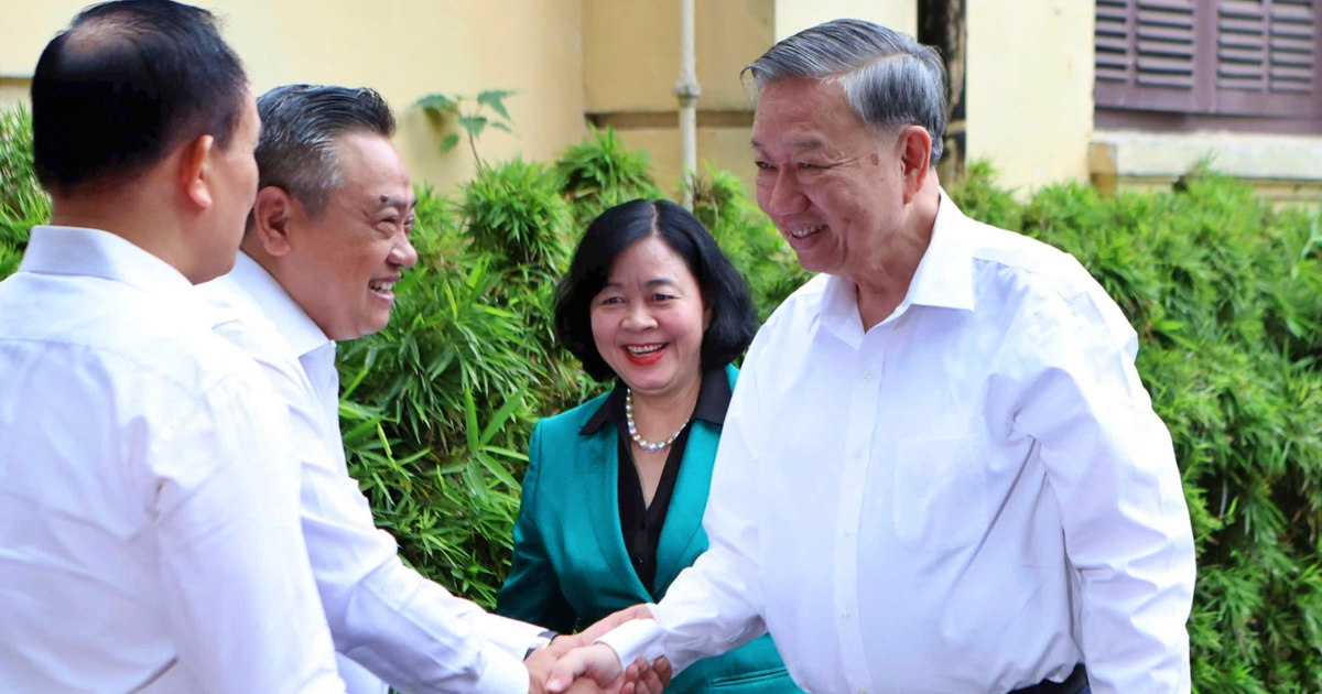Tổng Bí thư: 'Hà Nội cần tái thiết không gian phát triển để dẫn dắt cả nước'