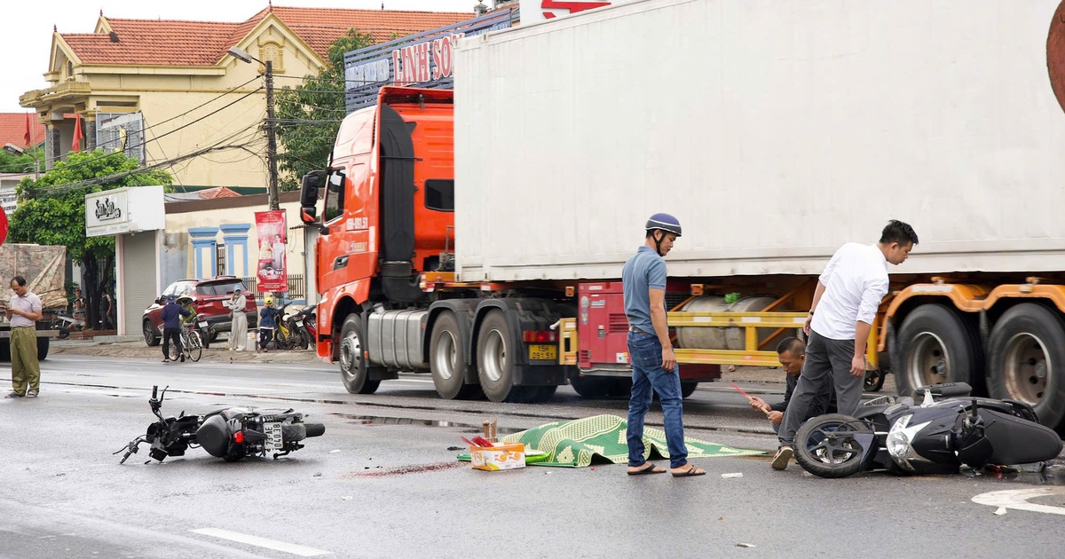 Quảng Bình: Tai nạn 1 người tử vong, đang xác minh sự liên can của xe container
