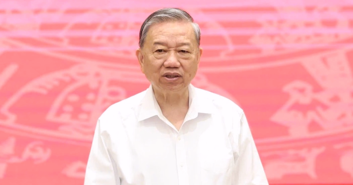 Tổng Bí thư: 'Công tác cán bộ quyết định thành công của chính quyền địa phương 2 cấp'