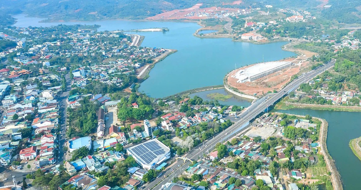 Đắk Nông chi trả trước tiền lương tháng 7 cho cán bộ, người lao động