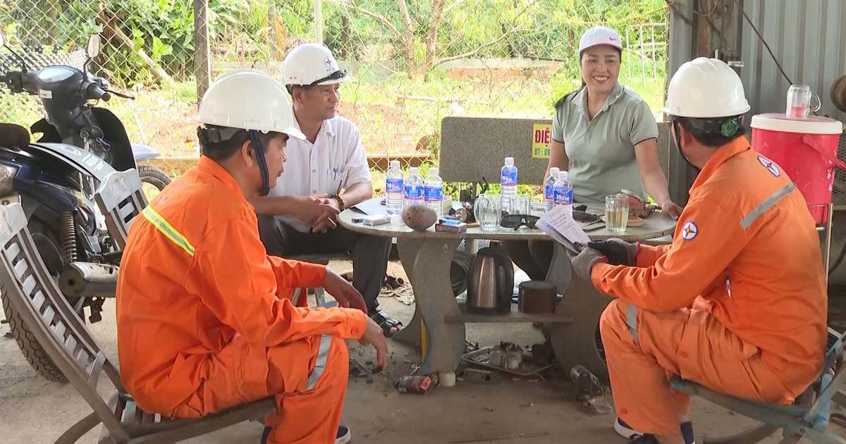 PC Đắk Nông nỗ lực đảm bảo an toàn điện mùa mưa bão