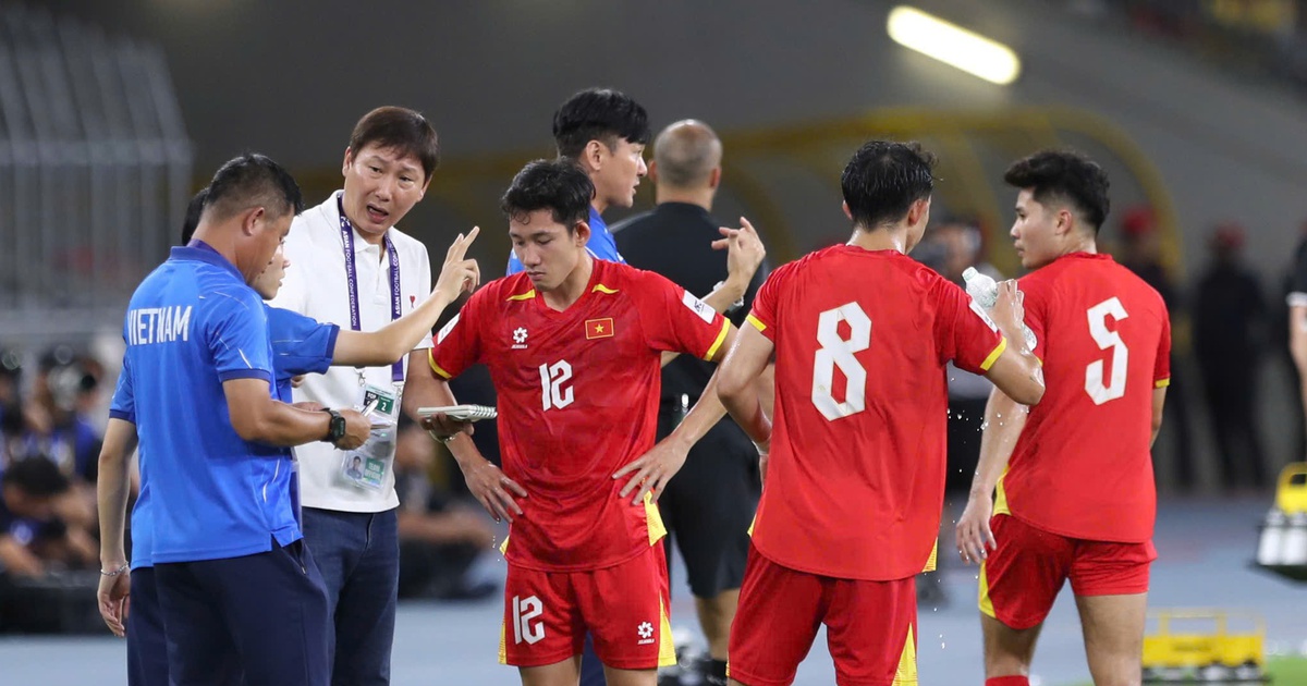 Đội tuyển Việt Nam kiên quyết không chạy theo ‘mốt’ nhập tịch hàng tá: Thắp sáng ngọn lửa khát vọng