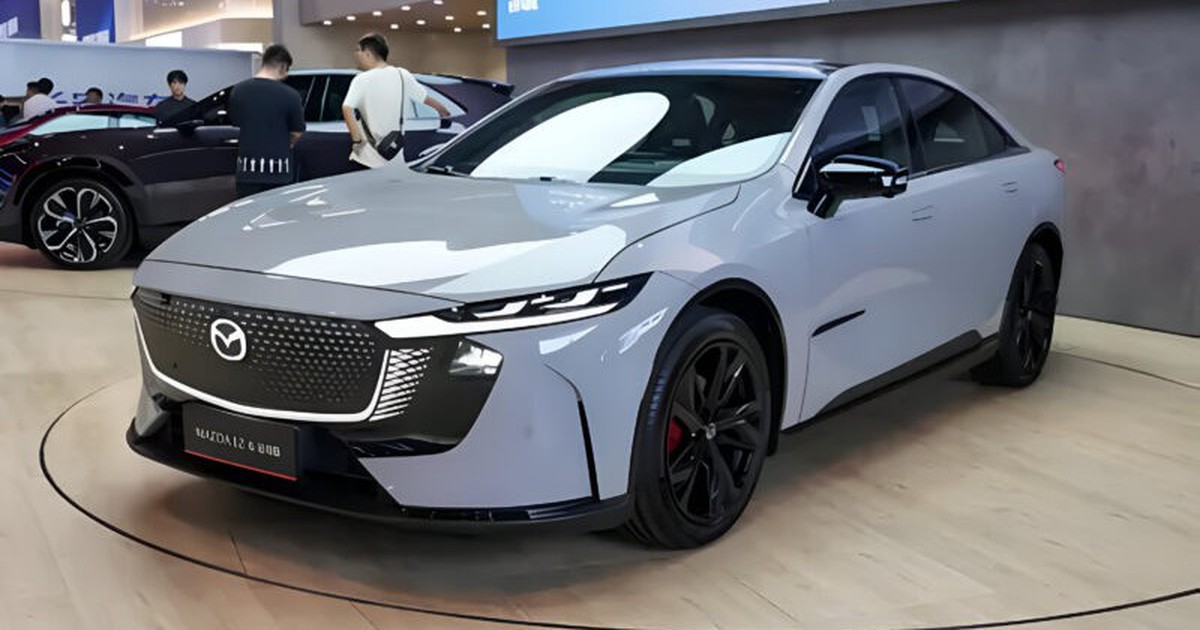 Mazda CX-5 phiên bản EV 'gây sốt' ngay tại thủ phủ xe điện Trung Quốc