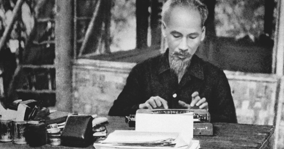 Hồ Chí Minh và nền báo chí cách mạng