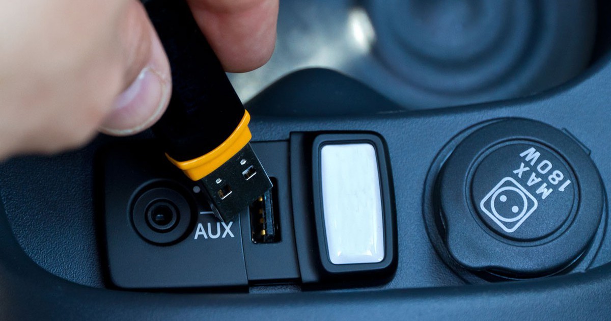 Những lợi ích của cổng USB trên ô tô